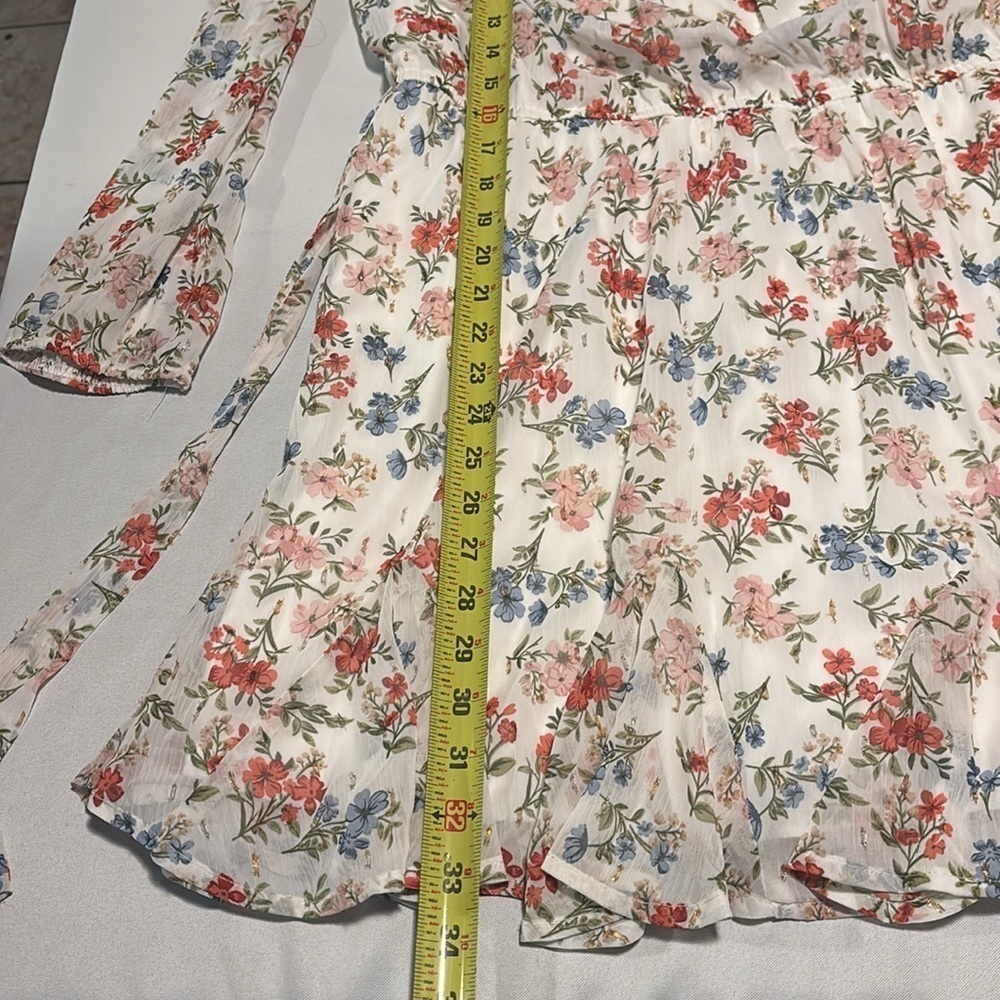Trixxi White Floral Long Sleeve Dress With Belt - Picture 6 of 8